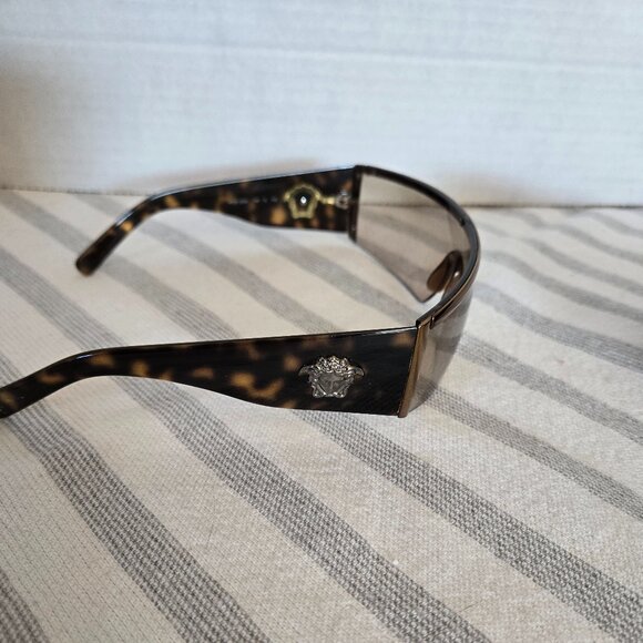 Versace sunglasses Model 2035 - Picture 2 of 10